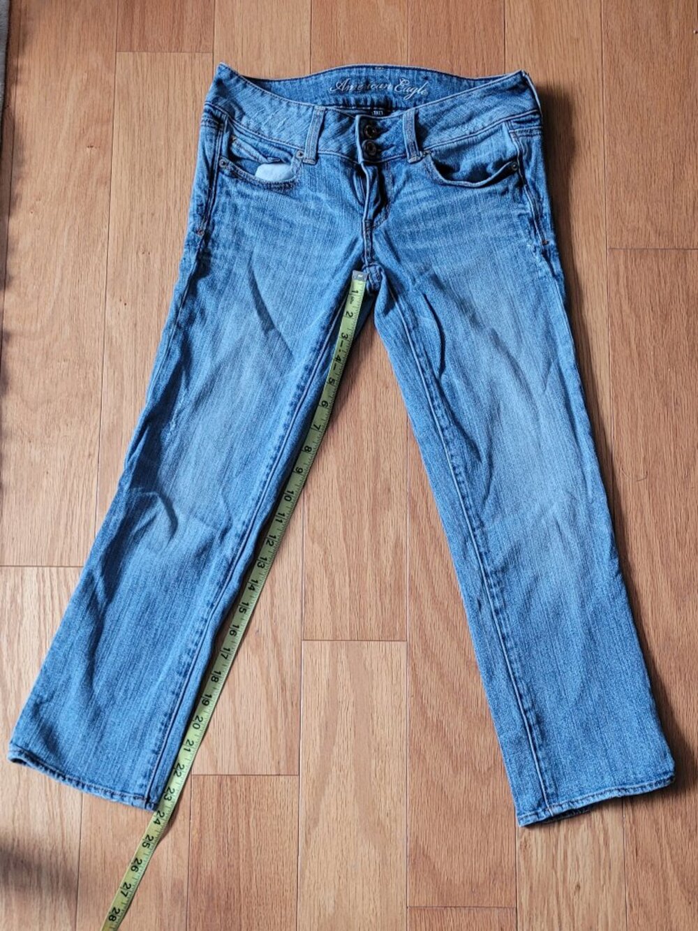 American Eagle Artist size 2 jeans stretch women's girls light wash